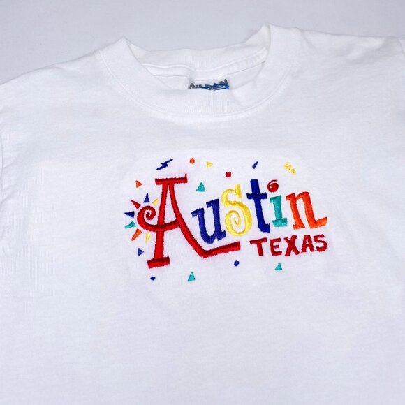 Vintage 90s AUSTIN TEXAS Embroidered White Short Sleeve Travel T-Shirt Top 6 - 8 - Picture 3 of 9
